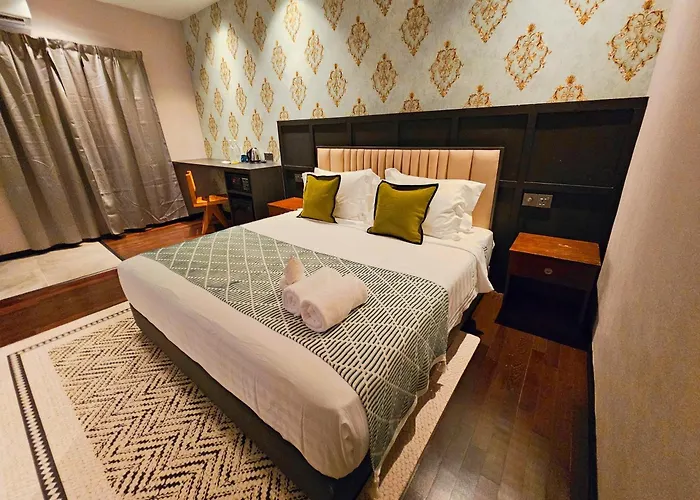 Carnarvon Suites By Reunion